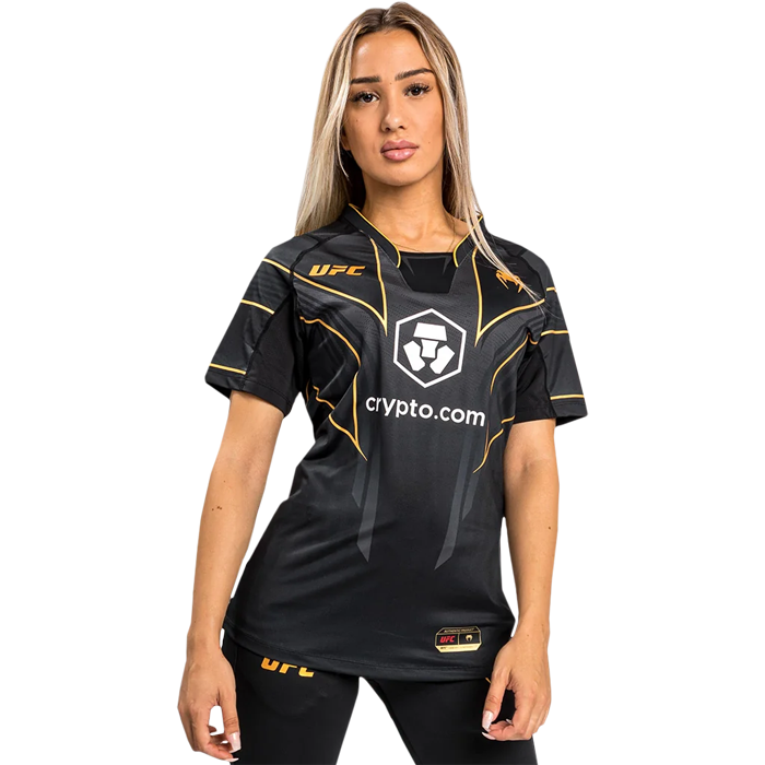 Женская тренировочная футболка Venum UFC Authentic Fight Night 2.0 Champion - фото 1