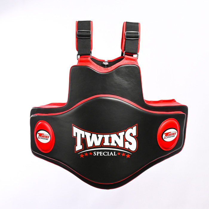 Тренерский жилет Twins Special BOPL6 Black/Red one size черный - фото 1