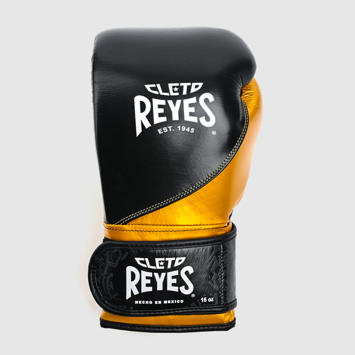 Боксерские перчатки Тренировочные Cleto Reyes E700 Black/Gold - фото 3