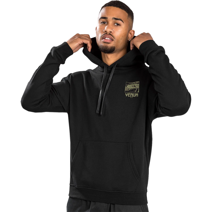 Худи Venum Fangs Regular Fit Black - фото 1