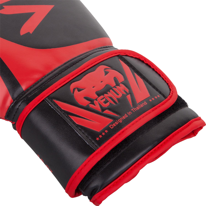 Боксерские перчатки для бокса Venum Challenger 2.0 Black/Red - фото 4