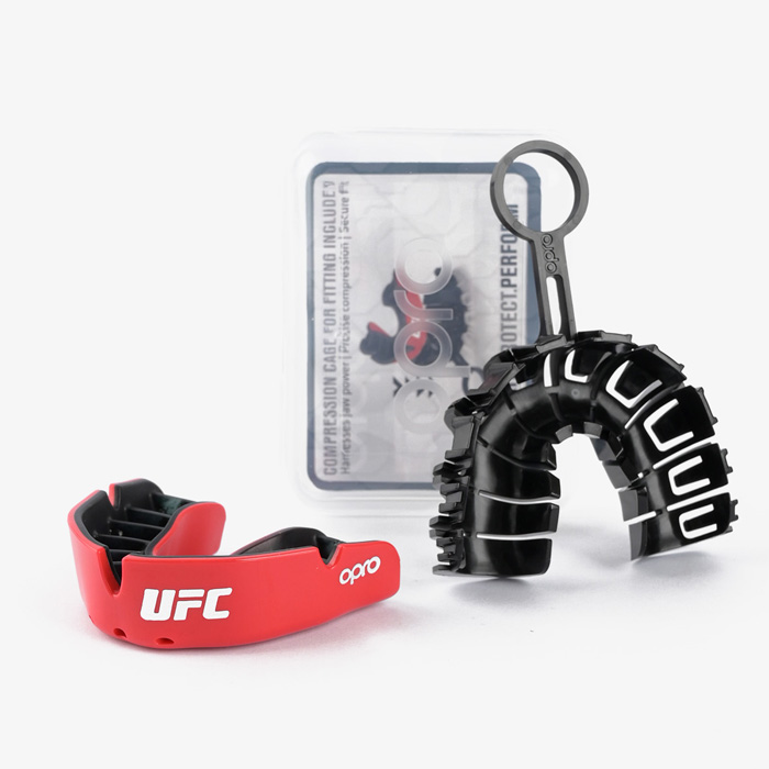 Боксерская капа Opro Silver Level UFC красная - фото 2