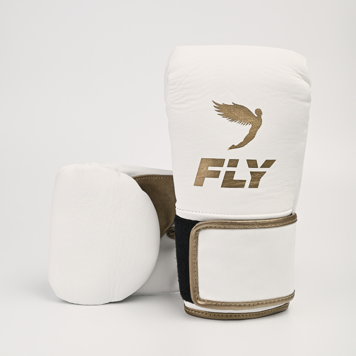 Снарядные боксерские перчатки Fly Bag Mitt белые - фото 1