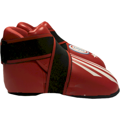Футы для занятий тхэквондо Danata Star Super FK-318 Red