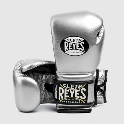 Боксерские перчатки Cleto Reyes E600 серебристые