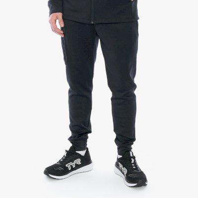 Спортивные штаны Under Armour 1384813 черные