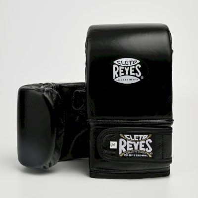 Снарядные боксерские перчатки Cleto Reyes 356 черные